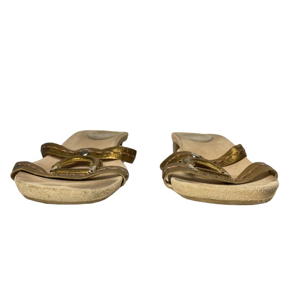 Aerosoles Metallic Gold Block Heel Suede Sandals Size 8 - Picture 6 of 10